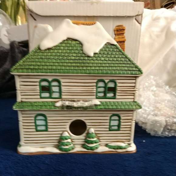 Lefton BURNSIDE Colonial Christmas Village 00717 Holiday 1992 C2 Original Box. - Picture 4 of 12